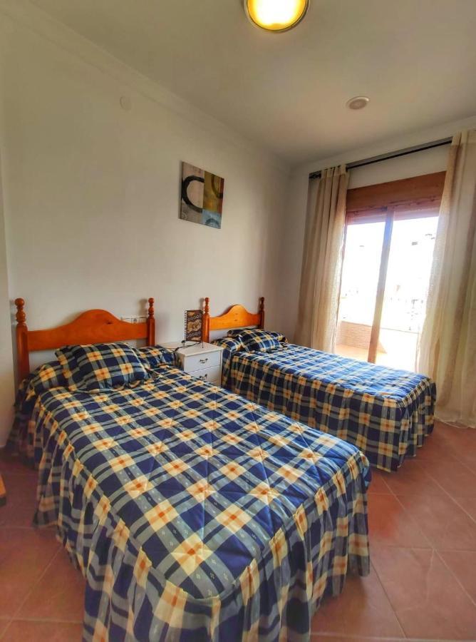 Casa Amplia Con Terraza En La Vinuela Villa Ngoại thất bức ảnh
